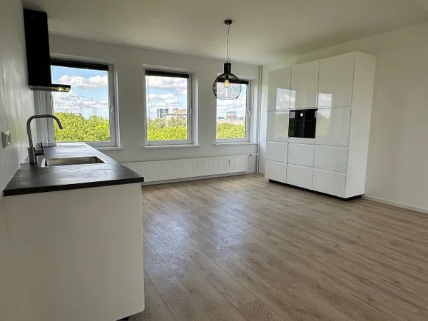 Home for rent: Van Nijenrodeweg, Buitenveldert-Zuidoost Amsterdam