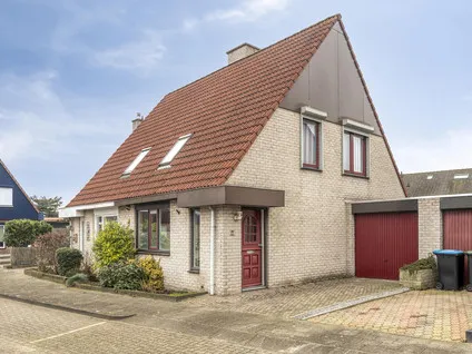 Tussenwoning te koop: Van Nispenstraat 28, Welberg Steenbergen