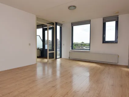 Appartement te huur: Van Ollefenstraat 90, Louis Crispijnbuurt Amsterdam