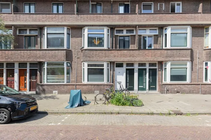 Apartment for sale: Van Ostadelaan 61A, Schildersbuurt Schiedam