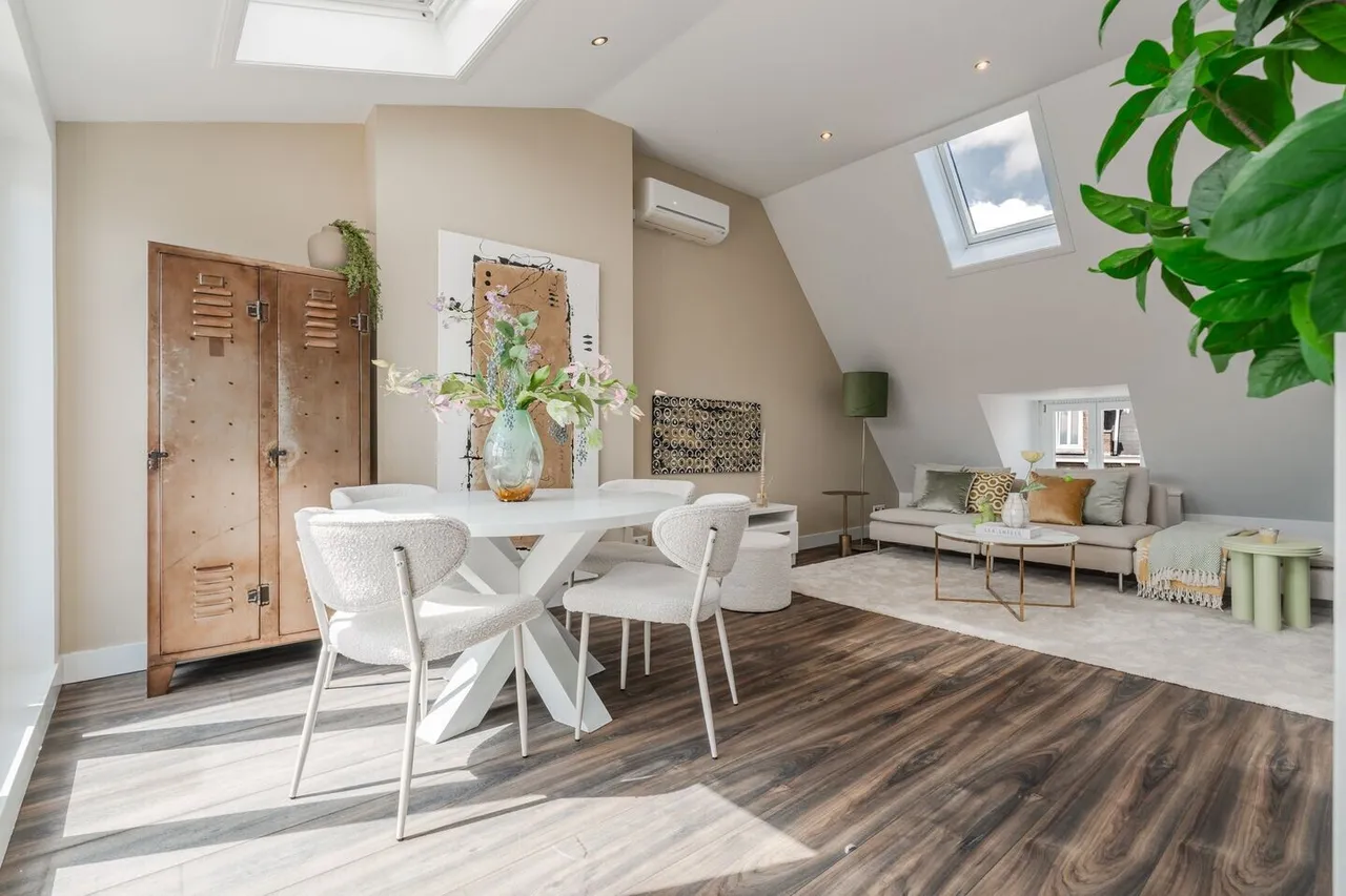 Appartement te koop: Van Ostadestraat 398-3, Willibrordusbuurt Amsterdam