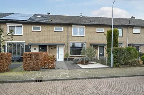 Tussenwoning te koop: van Pallandtstraat 13, Putten-Zuid-Oost Putten