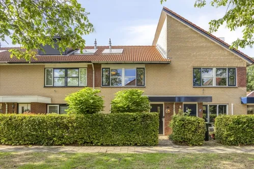 Tussenwoning te koop: Van Ravesteynpad 65, Deventer