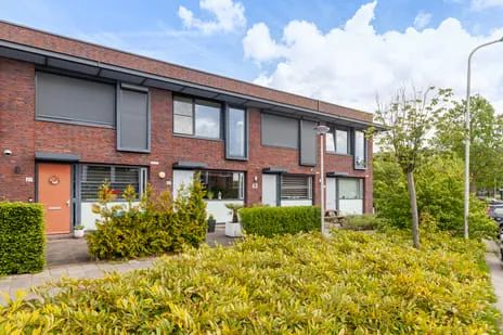 Tussenwoning te koop: Van Riebeekstraat 65, Bolnes Ridderkerk