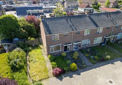 Hoekwoning te koop: Van Roozendaalstraat 33, Spanbroek Centrum Spanbroek