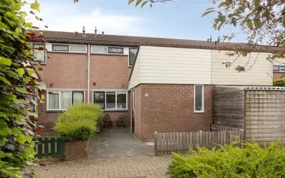 Tussenwoning te koop: van Ruysdaelhof 54, Hooiland Lichtenvoorde