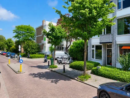 Appartement te koop: Van Ruysdaellaan 22, Raadhuiskwartier Leidschendam