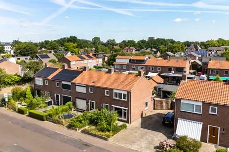 Hoekwoning te koop: van Schaikstraat 31, Centrum Duiven