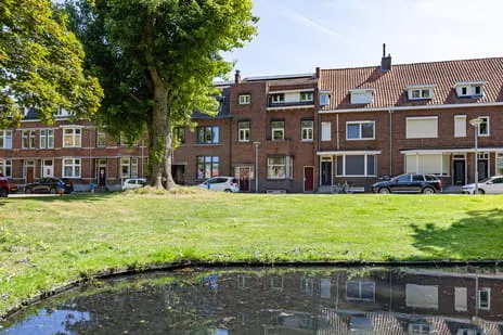 Terraced house for sale: van Schelbergenstraat 19, Hogekamp Venlo