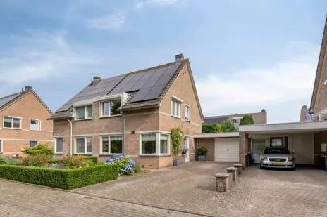 Semi-detached for sale: van Someren-Downerlaan 6, Kroon Helmond