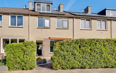 Tussenwoning te koop: van Speijklaan 24, Eemdal-Noord Baarn