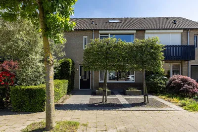 Tussenwoning te koop: van Speijklaan 5, 't Eigen en Hoogstraat Son En Breugel