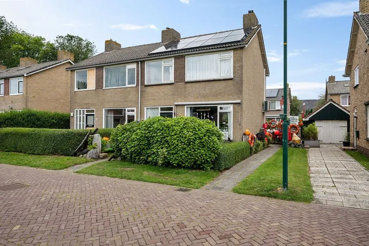 Semi-detached for sale: van Starkenborghstraat 10, Schiermonnikoog Schiermonnikoog