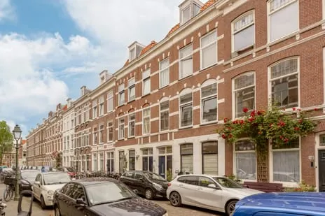 Studio te koop: Van Swietenstraat 125A, Koningsplein e.o. 'S-Gravenhage