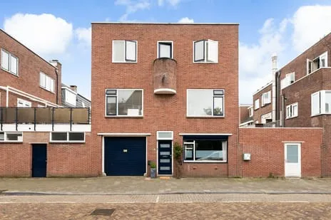 Terraced house for sale: Van Swindenstraat 3, Tuinwijk-Oost Utrecht