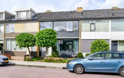 Tussenwoning te koop: Van 't Hoffstraat 17, Badhoevedorp West Badhoevedorp