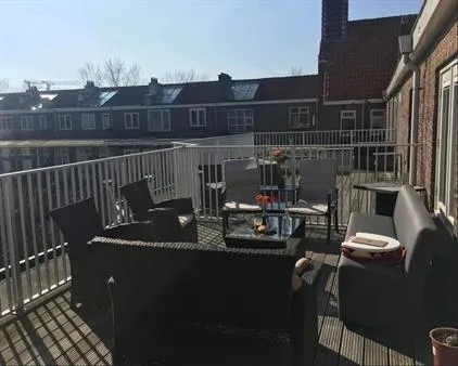 Kamer te huur: Van Tuyll van Serooskerkenweg, Van Tuyllbuurt Amsterdam