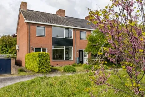 Hoekwoning te koop: Van Veldekelaan 2, Haren-Zuidwest Haren (Gr)