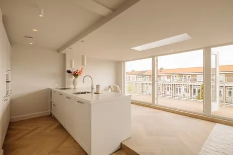 Appartement te koop: Van Walbeeckstraat 32-4, Postjeskade e.o. Amsterdam