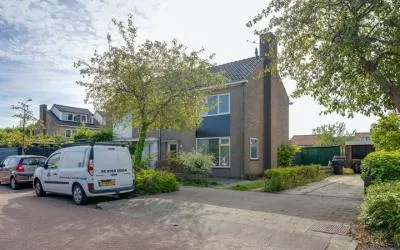 Twee-onder-één-kap te koop: van Wassenaarstraat 12, Centrumwaard Heerhugowaard