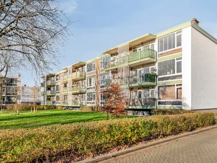 Appartement te koop: Van Wijngaardenlaan 98, Groot IJsselmonde Rotterdam