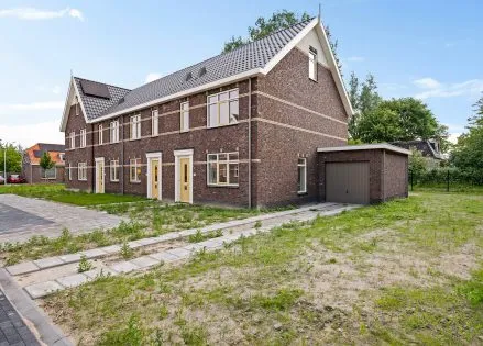 Home for sale: van Wijngaardenstraat 78, St.-Jacobiparochie Noord St.-Jacobiparochie