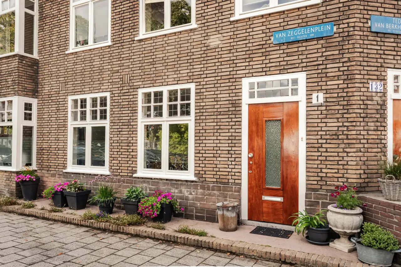 Appartement te koop: Van Zeggelenplein 1, Haarlem