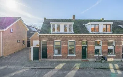 Hoekwoning te koop: van Aerssenstraat 16, Sommelsdijk
