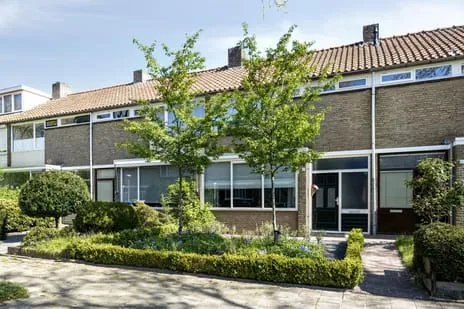 Tussenwoning te koop: van Aitzemastraat 16, Prinsejagt Eindhoven