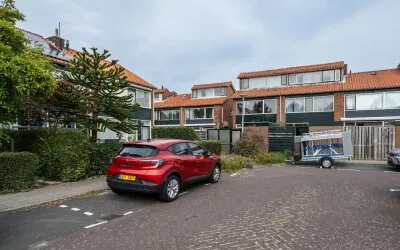 Hoekwoning te koop: van Alkemadelaan 25, Brielle