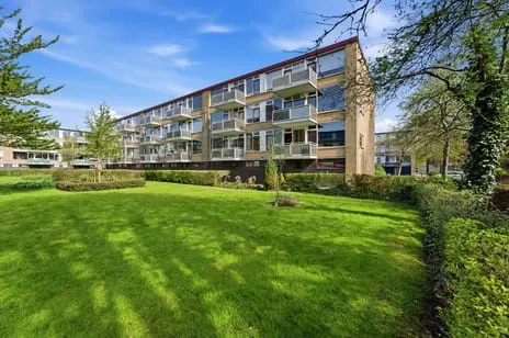 Appartement te koop: Van Anrooystraat 151, Ridderkerk