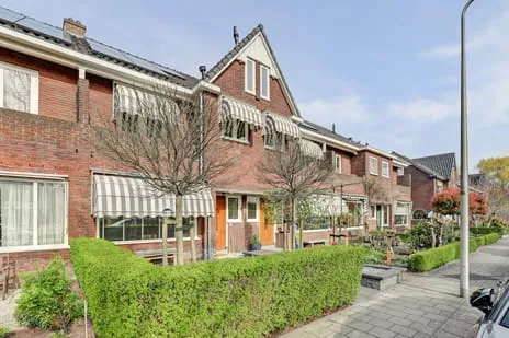 Tussenwoning te koop: van Baerlestraat 24, De Korte Akkeren Nieuw Gouda