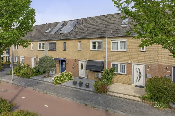 Tussenwoning te koop: Van Beethovenlaan 81, Chopinbuurt Capelle Aan Den Ijssel