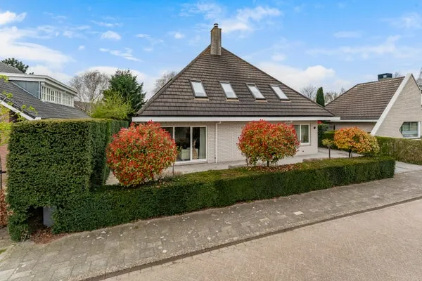 Vrijstaande woning te koop: Van Beethovensingel 12, Nieuweland 1 Barendrecht