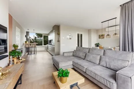 Appartement te koop: Van Beethovensingel 25, Rotterdam