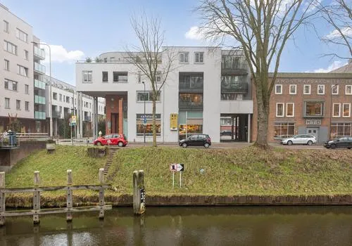 Appartement te koop: van Berckelstraat 5, Binnenstad noord 'S-Hertogenbosch