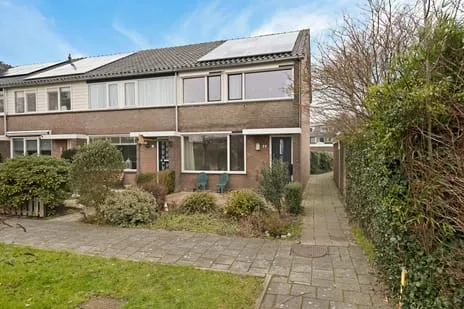 Hoekwoning te koop: Van Blaaderenweg 77, Saenegheest Bergen (Nh)