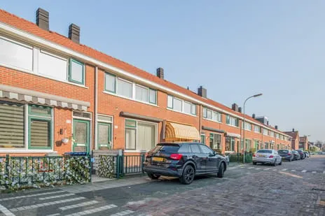 Tussenwoning te koop: Van Blanckenburgstraat 22, Viottakade en omgeving Dordrecht
