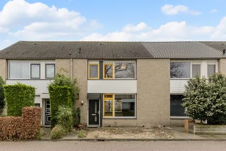 Tussenwoning te koop: van Bleiswijkhof 3, Vijf Eiken Rijen