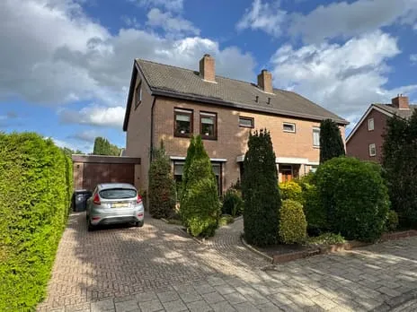 Twee-onder-één-kap te koop: van Bothnialaan 12, Binnenvree Buitenvree Pikveld Coevorden