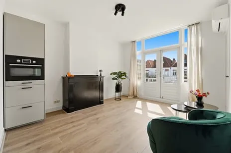 Studio te koop: Van Bylandtstraat 138C, Koningsplein e.o. 'S-Gravenhage