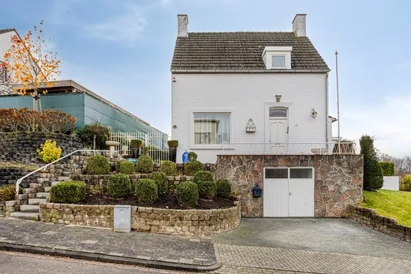 Koopwoning: van Caldenborghstraat 3 in Gronsveld - €499.000 - 151m²