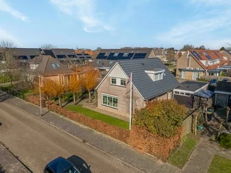 Vrijstaande woning te koop: Van Cralingenstraat 13, Goudswaard Woonkern Goudswaard