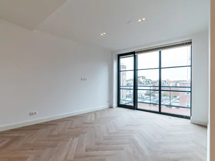 Huurwoning: van de Spiegelstraat 19Q in 'S-Gravenhage - €1.850 per maand - 42m²
