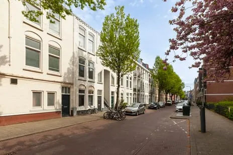 Appartement te koop: Van de Veldestraat 10, Schildersbuurt-West 'S-Gravenhage