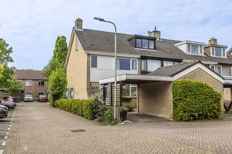 Hoekwoning te koop: Van de Woestijneheem 35, Hemen Hillegom