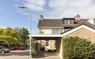 Hoekwoning te koop: Van de Woestijneheem 35, Hemen Hillegom