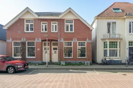 Twee-onder-één-kap te koop: Van der Capellenstraat 27, Boddenkamp Enschede
