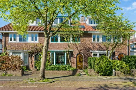 Tussenwoning te koop: Van der Ghiessenstraat 32, Elsrijk West Amstelveen