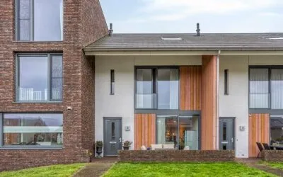 Tussenwoning te koop: Van der Goes van Naterspad 3, Breecamp Zwolle